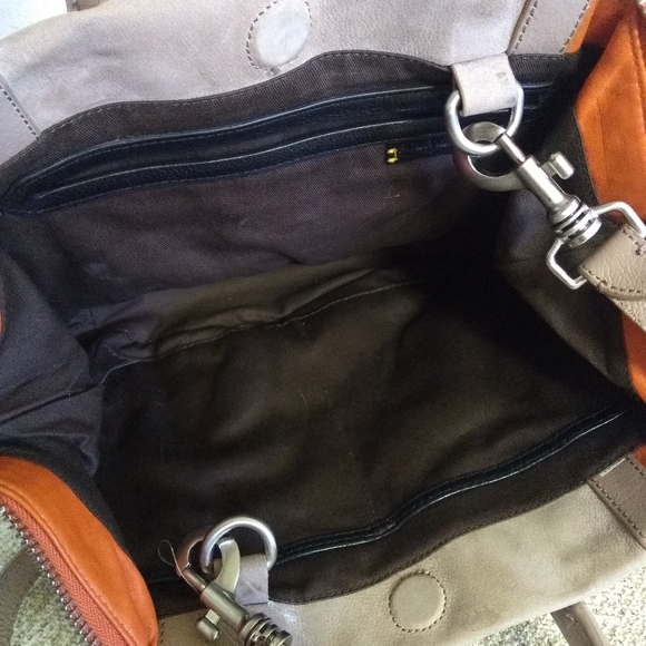 Pour La Victoire Leather Dome Satchel Bag - Picture 7 of 8